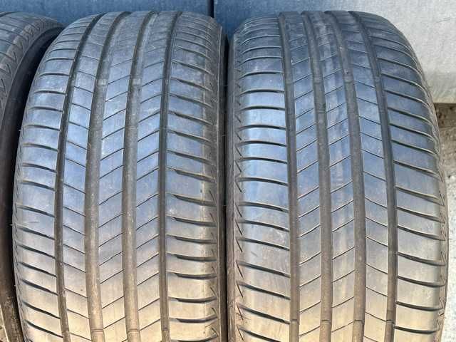 Komplet opon letnich 245/45R18 Bridgestone