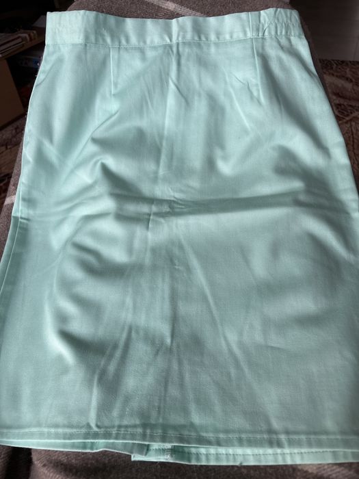 Spodnica medyczna 38 seledynowa nowa