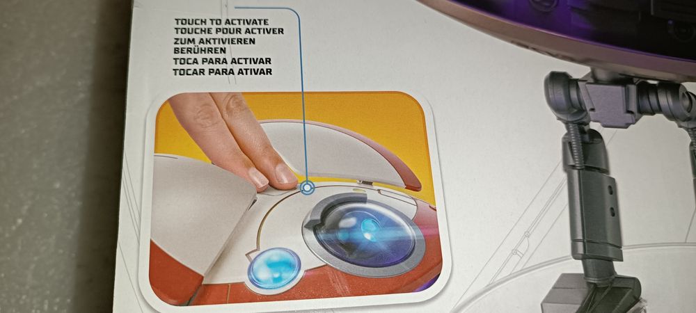 Star Wars Toy L0-LA59 (Lola) Animatronic Edition from the Star Wars Collection64751673788546122