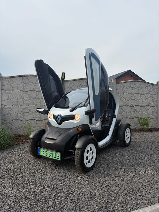 Samochód elektryczny zarejestrowany i ubezpieczony zadbany Renault Twizy 80 kat. B1/B