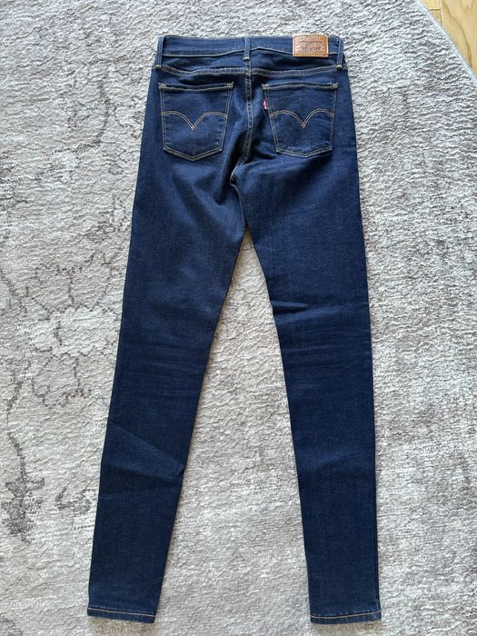 Jeans Levis 710 Super Skinny W27L32