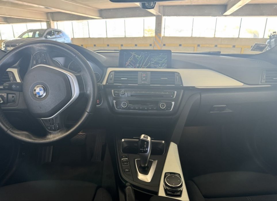 Bmw 318d touring nacional sport auto