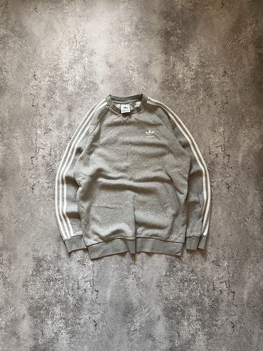 Світшот від Adidas на Лампасах