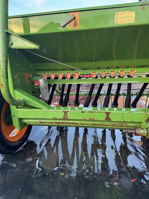 AMAZONE D8-30 special 3м Амазоне