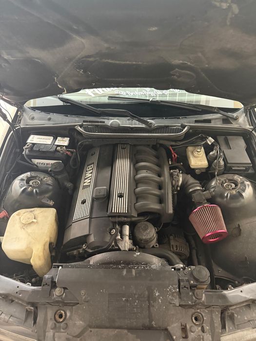 BMW e36 compact  skóra , atrakcyjny wygląd.