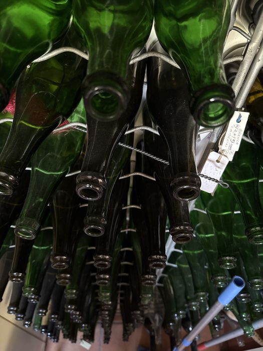 Estante garrafeira metalica zincada para 100 garrafas