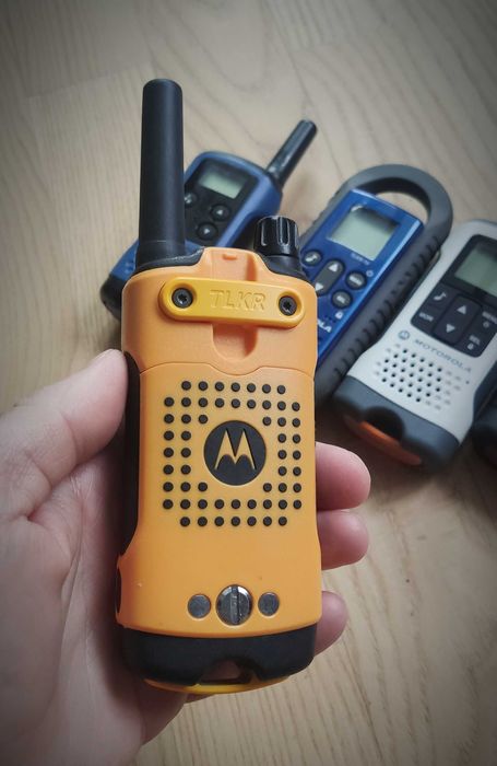 рація Mototola TLKR