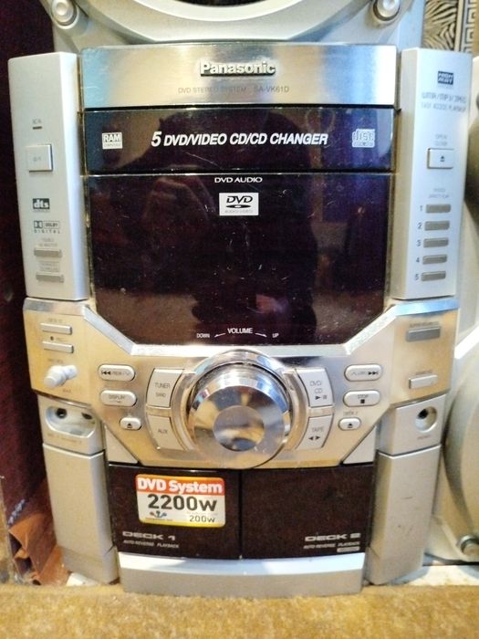 Продам Музыкальный центр!бу