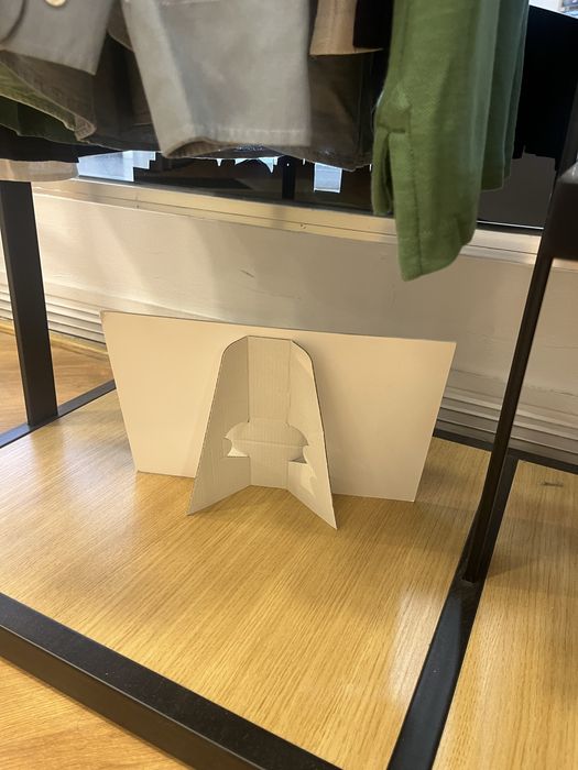 Móvel expositor para loja/showroom/closet