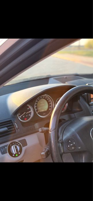 Mercedes c klasa 2.2