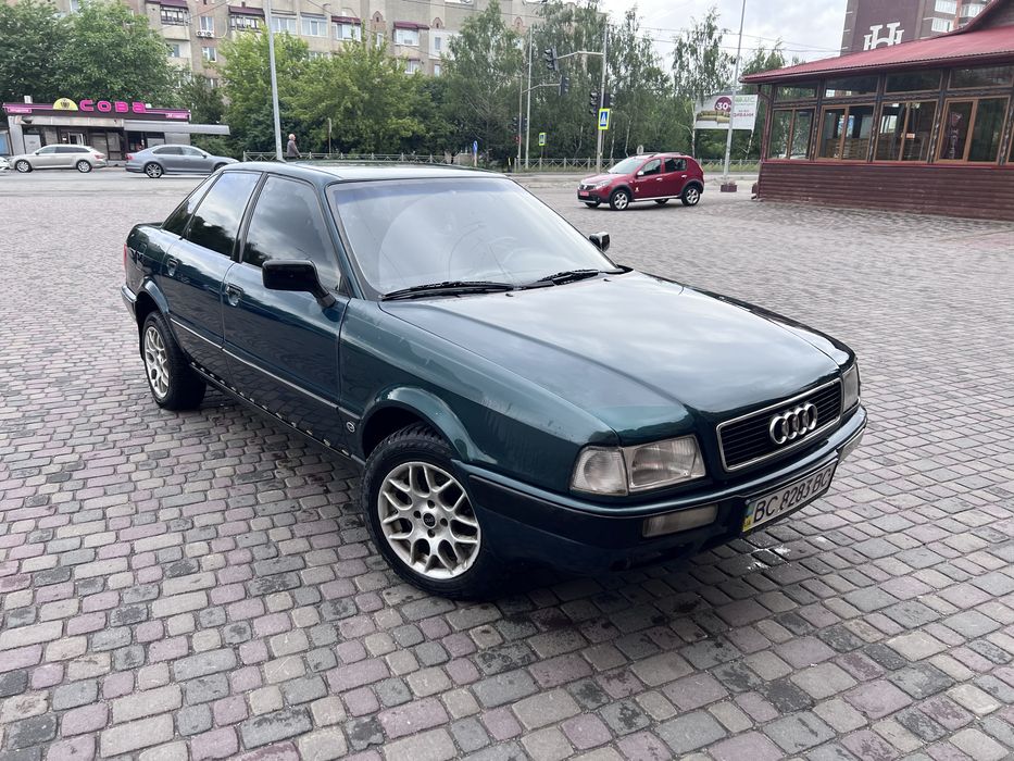 Audi 80 1994 1,8 Бензин Можливий обмін