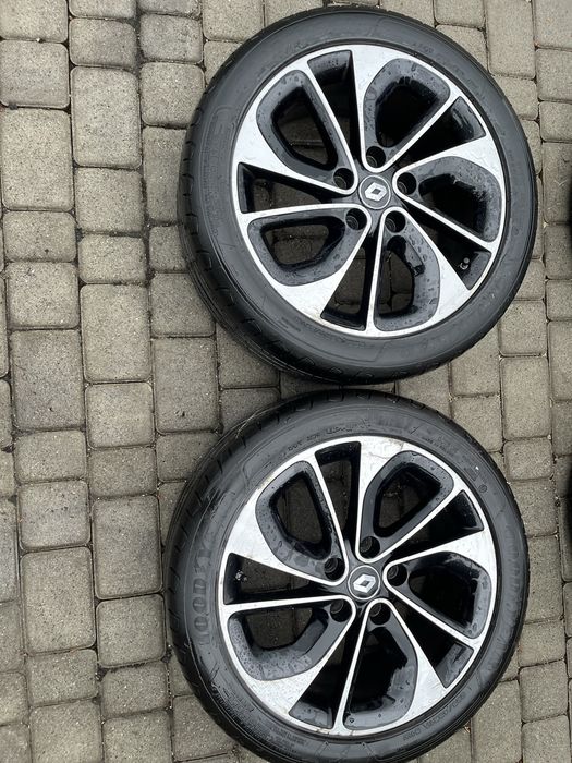 Alufelgi 5x114,3 17 cali Renault Megane Laguna Scenic opony 225/45/17