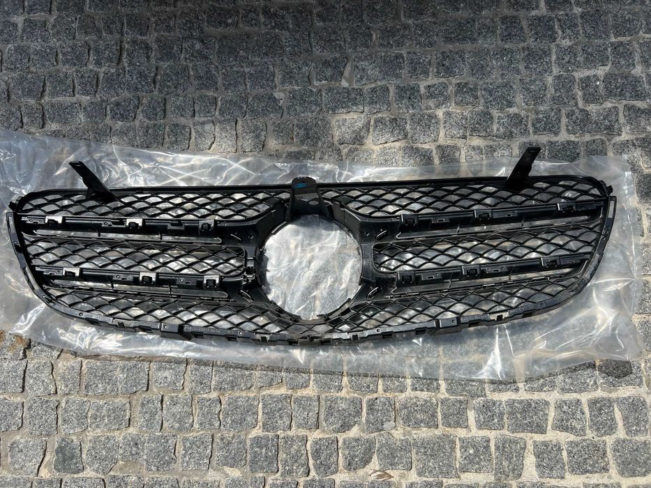 Grelha Frontal Mercedes GLC C253/X253