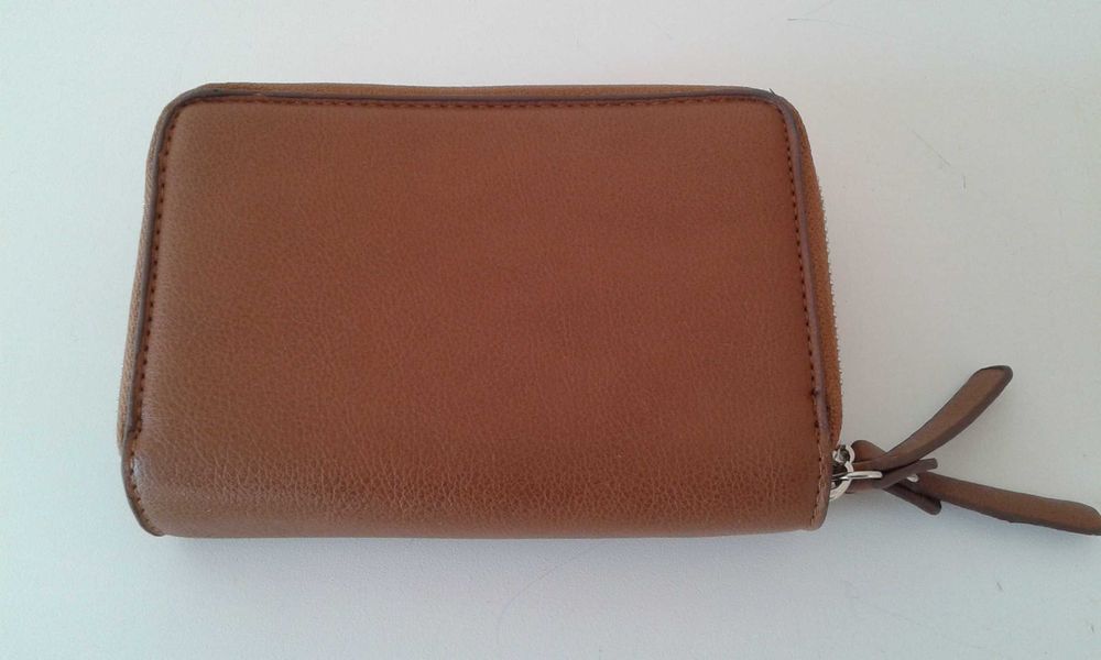 Carteira pequena