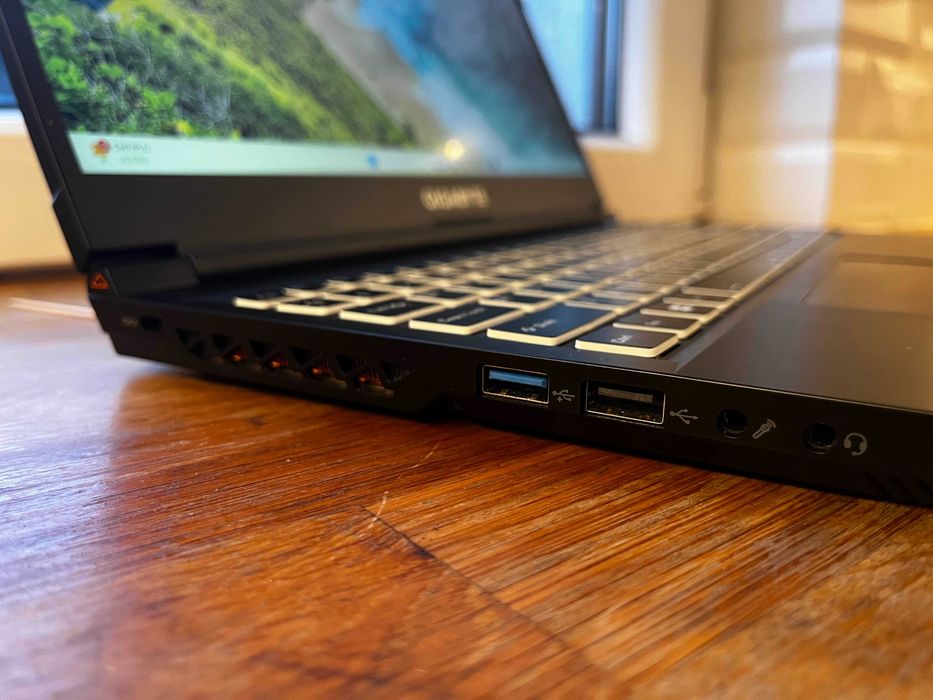 Laptop 15,6" Gigabyte G5 GE i5-
12500H/16GB/512 RTX3050, 144Hz