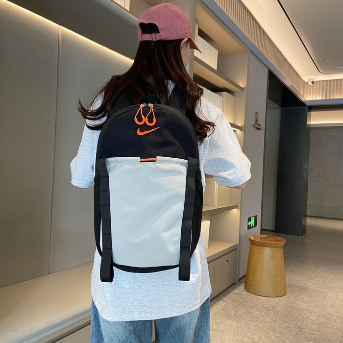 Стильний рюкзак Nike Daypack / рюкзак