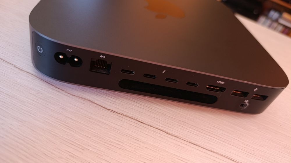 Mini mac 2018 i7  3,2GHz, dysk 1TB