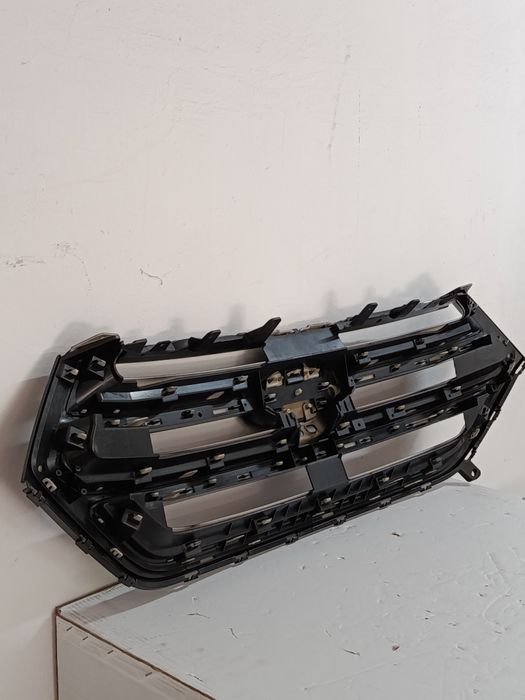 Решітка радіатора FORD EDGE 2015 -2018 Сіра