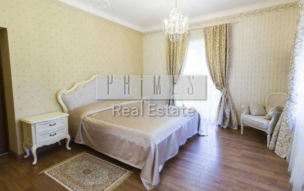 Оренда 5к будинку в англійському стилі, Романків, Генератор