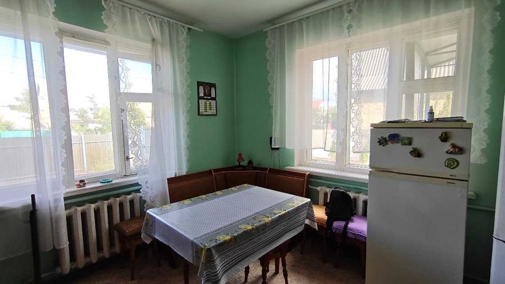 Продам будинок в селі Лютіж, Вишгородського р-ну. З власним виходом в ліс. Ділянка 15,5 сот. Без комісії