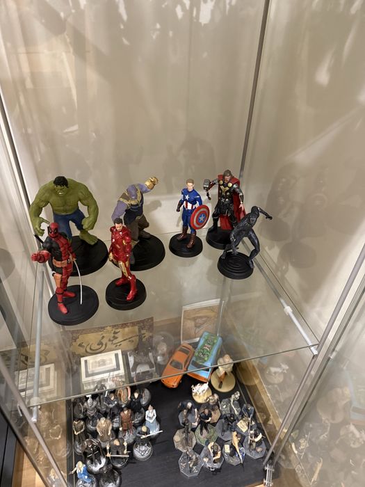 Varias figuras eaglemoss marvel, dc comics, game of thrones ,walking d