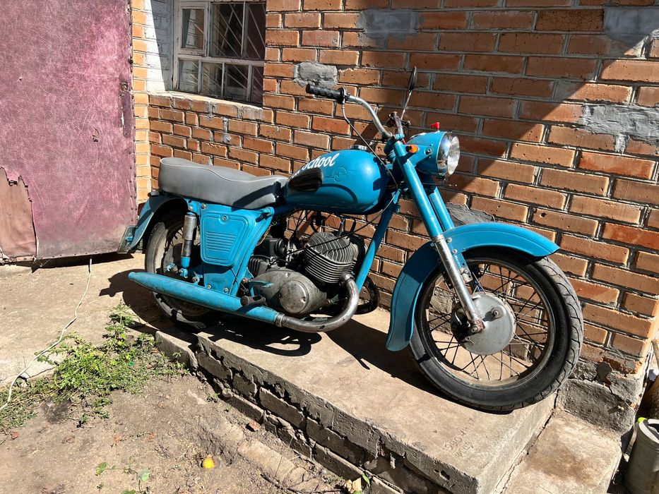 Продам мотоцикол ИЖ
