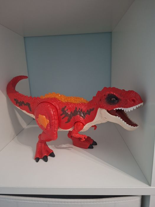 Dinozaur interaktywny