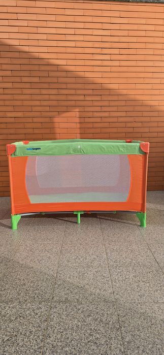 Cama de viagem / parque para bebé