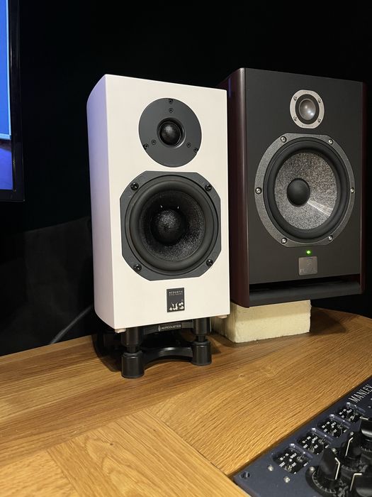ATC SCM7 kolumny, monitory studyjne
