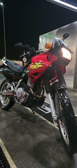 Honda dominator nx 650