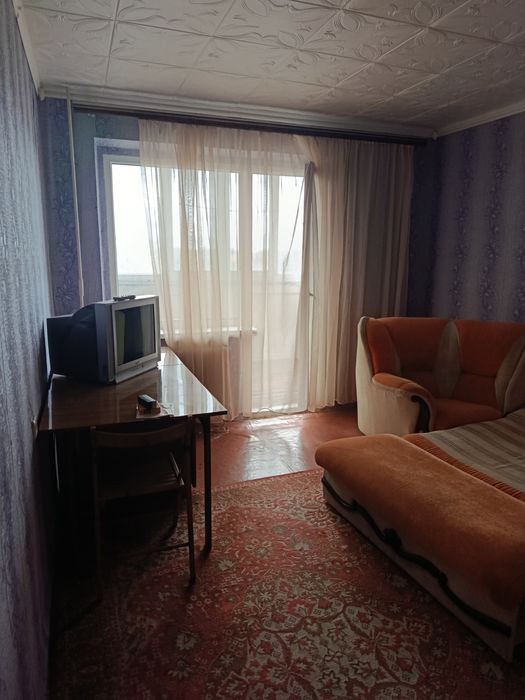 Продаётся просторная 1-комнатная квартира площадью 42,3 м².