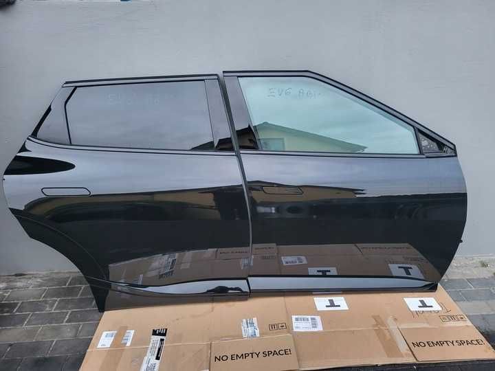 KIA EV6 двері ..
