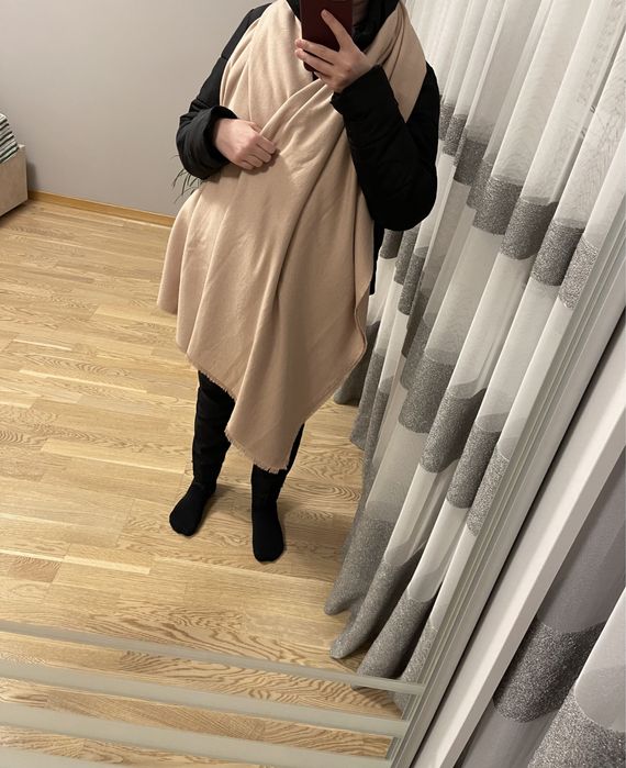 Шарф “Reserved” новий