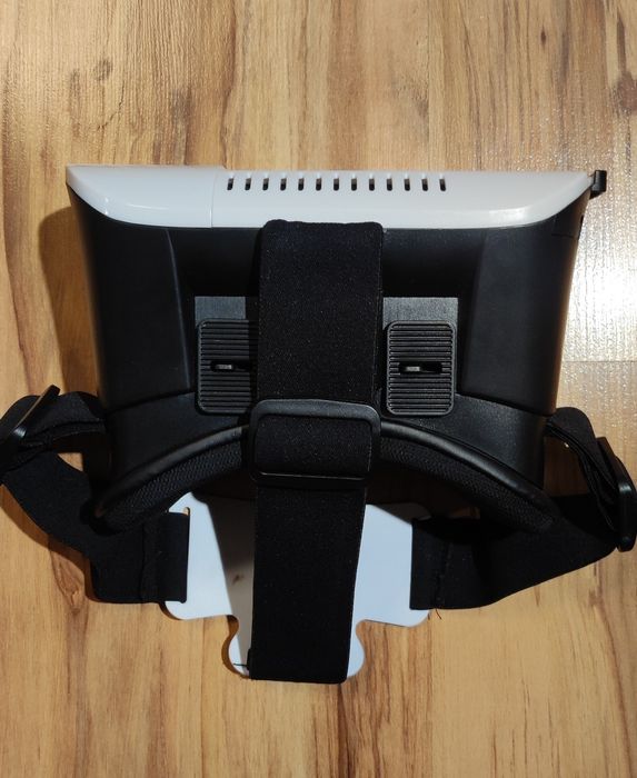 3-D Окуляри (Віртуальна реальність)