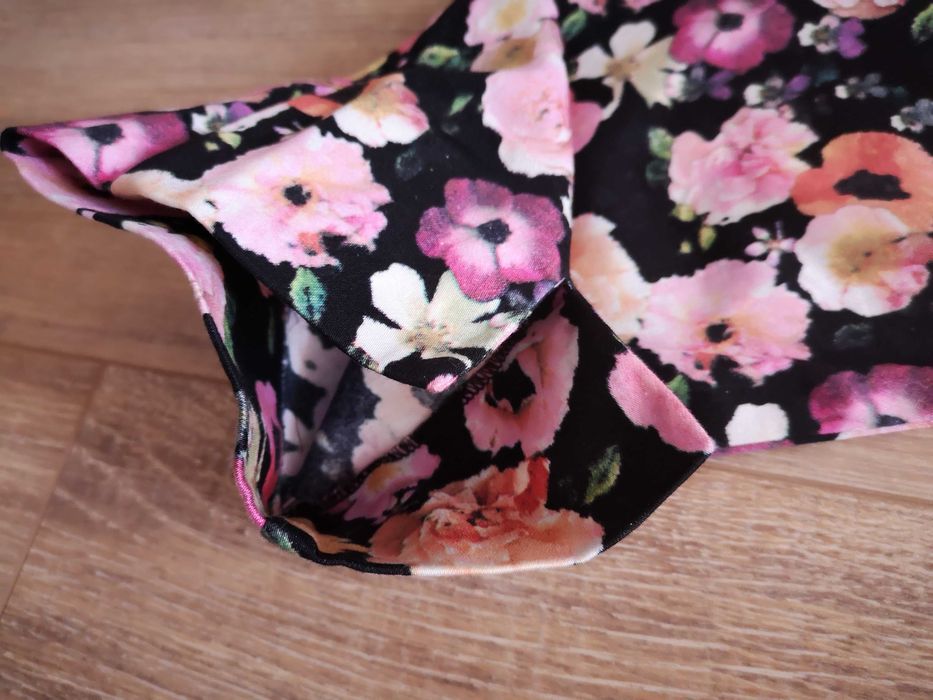 H&M Nowe Spodnie w Kwiaty 38-sprzedam!