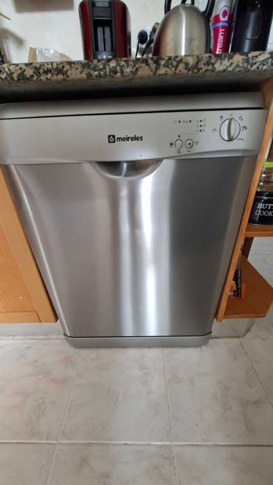 Reservada - Para desmontar, cozinha equipada