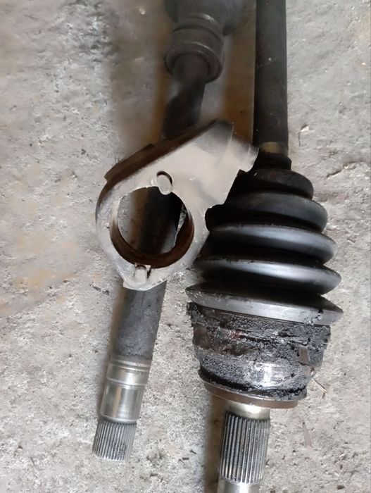 Полуось Пежо боксер 2.2