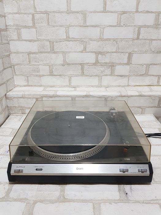 Віниловий програвач GRAETZ HSP-4000, (33/45 об/хв) б/в з Німеччини