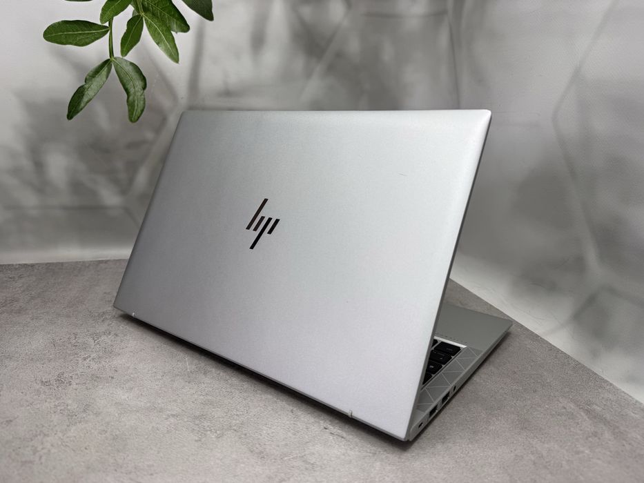 Ноутбук HP EliteBook 840 Aero G8/i5-1145G7/16 ГБ/NVMe 256/14 " Full HD IPS