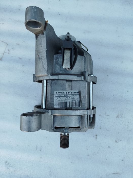 Silnik elektryczny arcelik 2818470100 do pralki