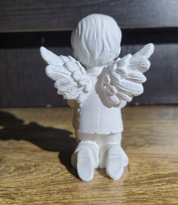 Modlący się aniołek