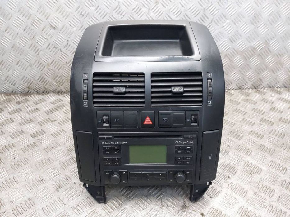 RADIO ODTWARZACZ + RAMKA KONSOLI 2 DIN POLO IV