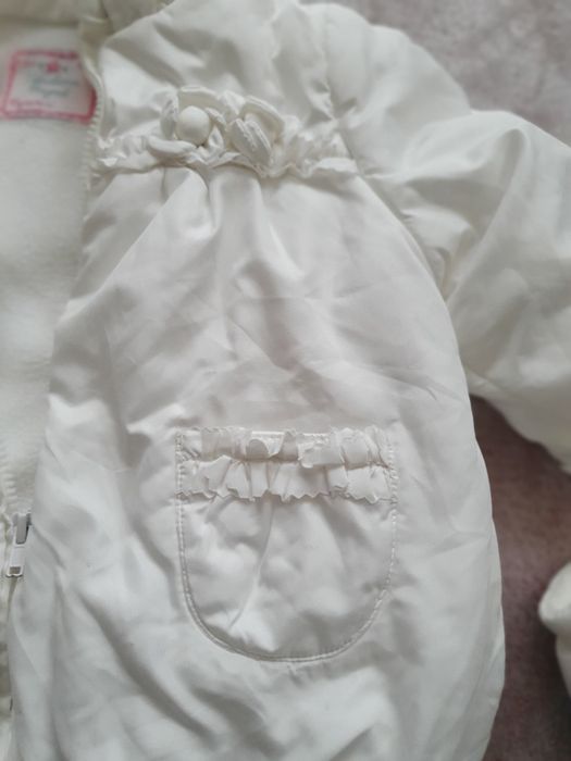 Kurteczka na chrzest dla dziewczynki firmy Mayoral rozmiar 4-6 m-cy