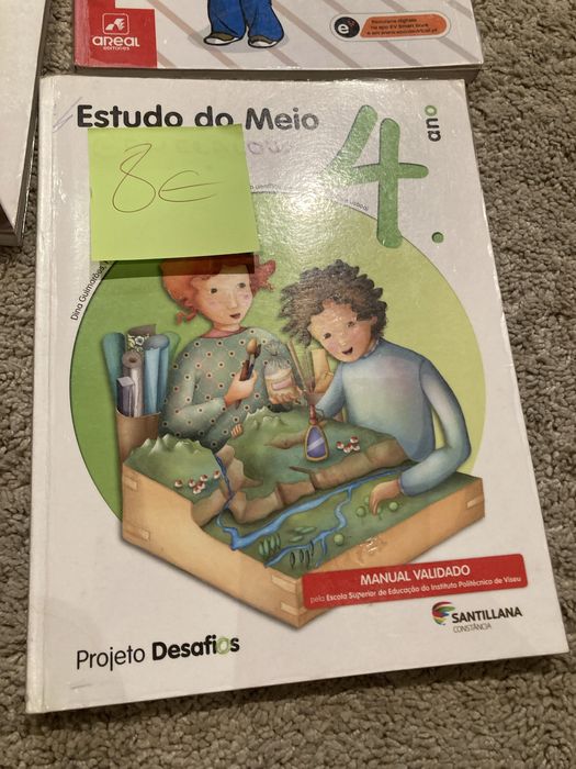 Livros escolares
