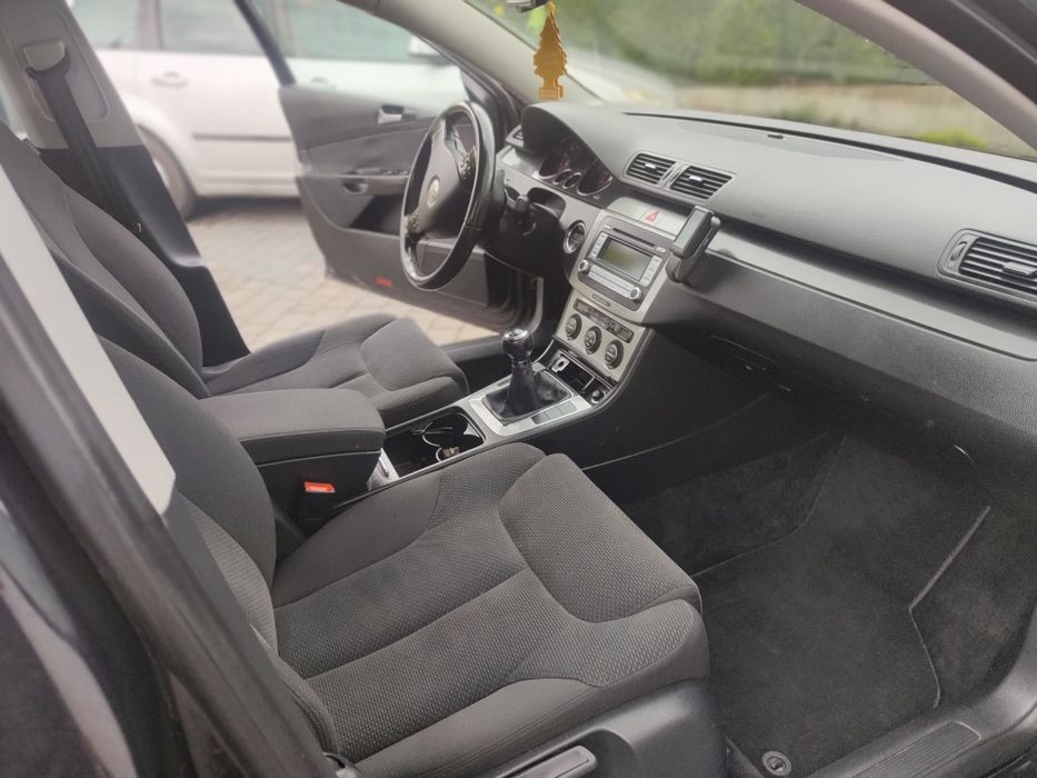 B.Ładny VW Passat b6 2.0 150 km Climatronic,Full elektryka