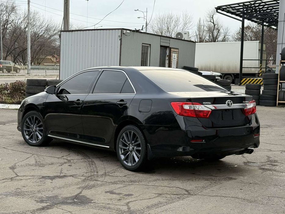 Продам  Camry 50