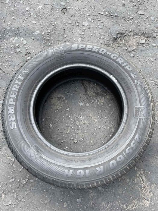 Шини  225/60 R16 пара Dunlop 2023р зима 6,5мм