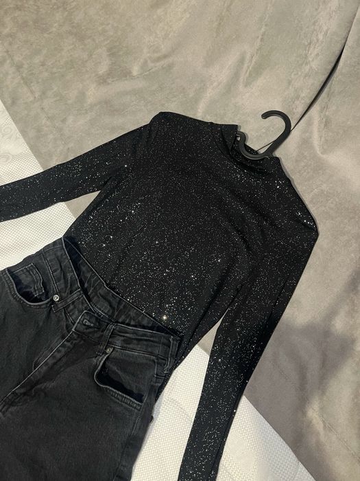 Одяг/є новв речі