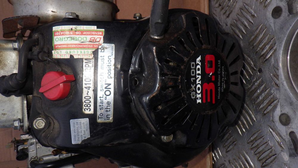 Zagęszczarka, Stopa Wibracyjna, Skoczek HONDA GX 100/ 120  - Czesci