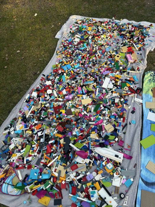 Klocki lego na wagę